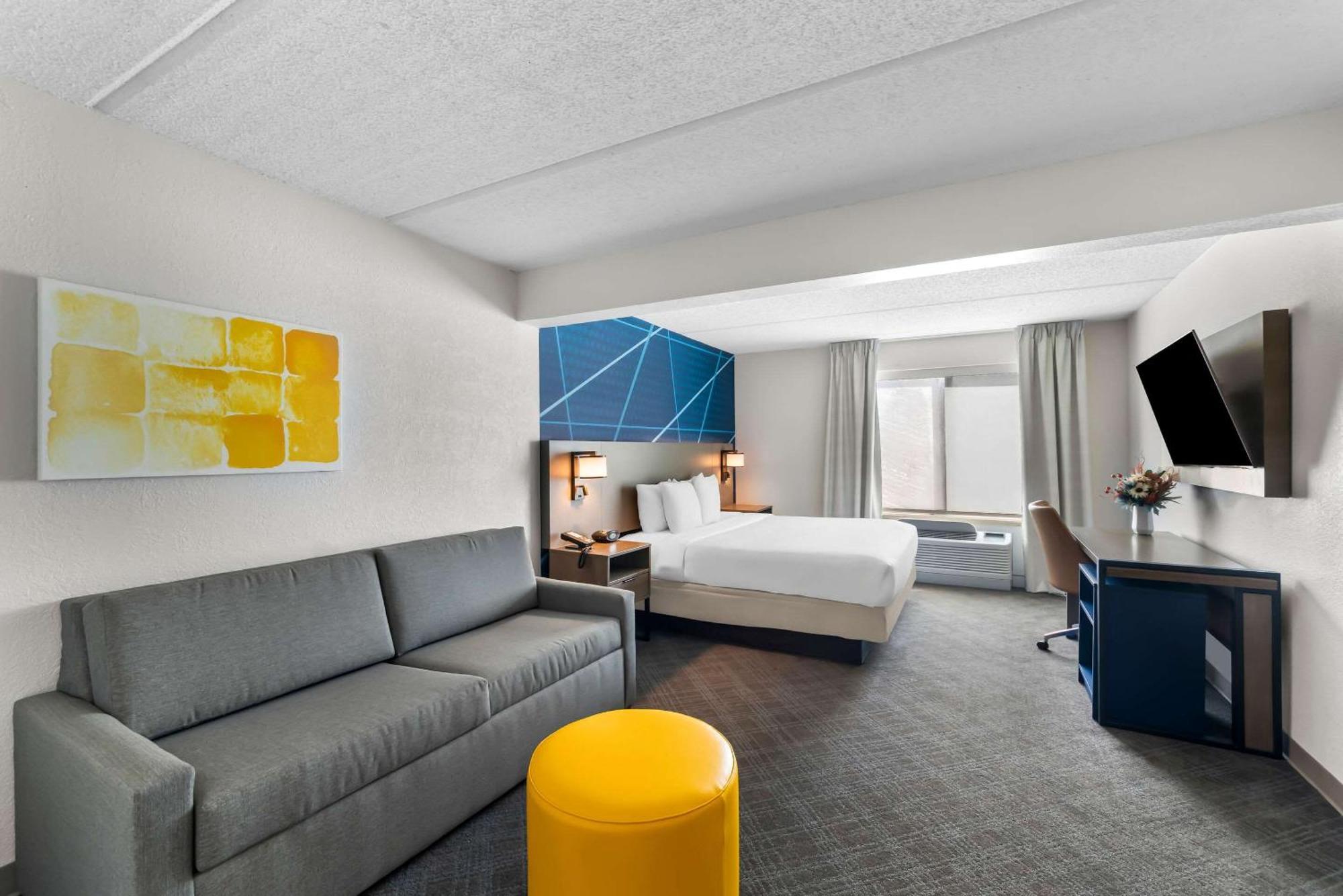 Comfort Suites Austin Airport מראה חיצוני תמונה