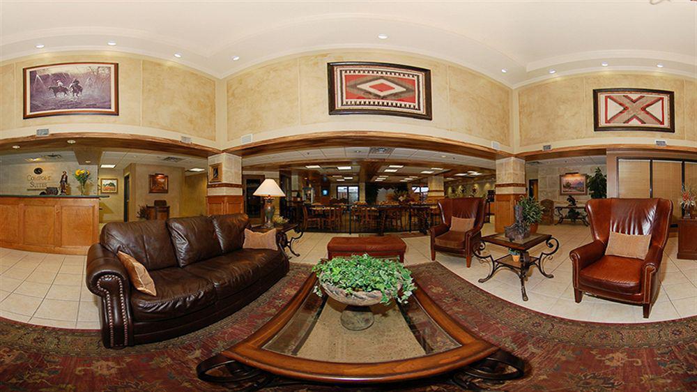 Comfort Suites Austin Airport מראה חיצוני תמונה
